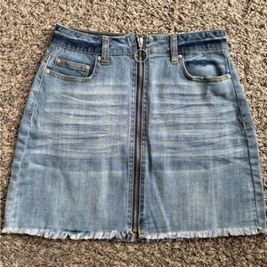 Y2K Zip Up Denim Mini Skirt Frayed Raw Hem Women's Size 3 Waist 26 Blue